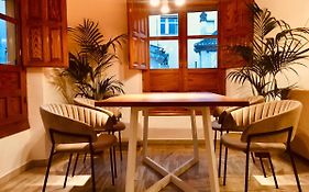 Fantastica Vivienda En El Pleno Corazon De Granada